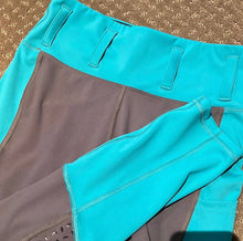 Load image into Gallery viewer, Child’s teal and grey tights
