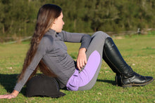 Load image into Gallery viewer, Child’s Lavender tights
