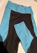 Load image into Gallery viewer, Adults sky blue tights
