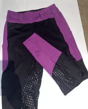 Load image into Gallery viewer, Childs Purple and black tights
