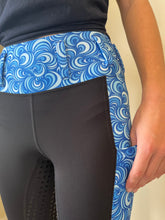 Load image into Gallery viewer, Adults blue swirl tights
